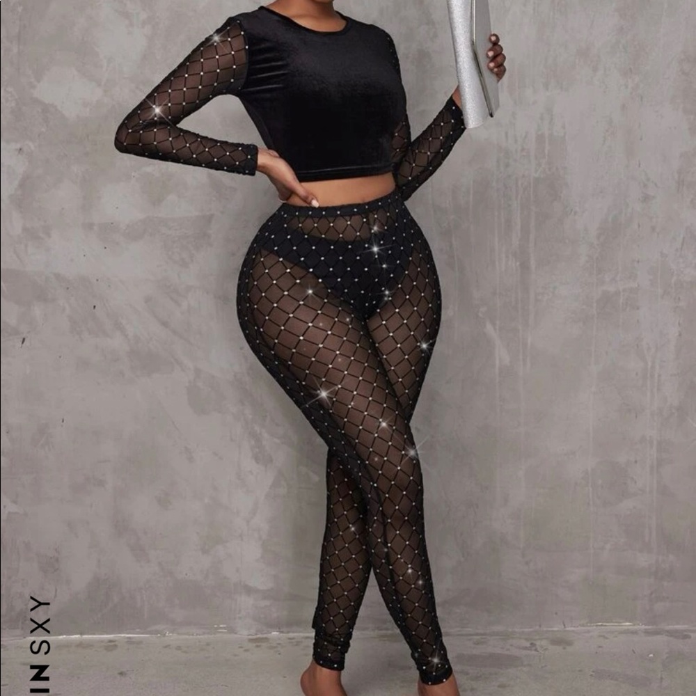 🔥 Studded 2 Piece 🔥